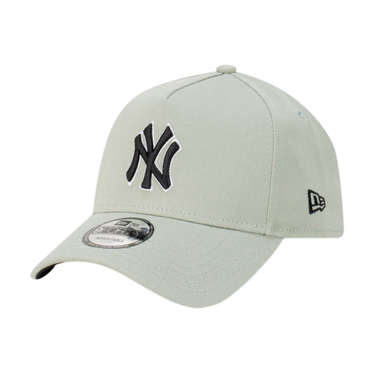 New Era New York Yankees 9FORTY A Frame Cap - Everest Green