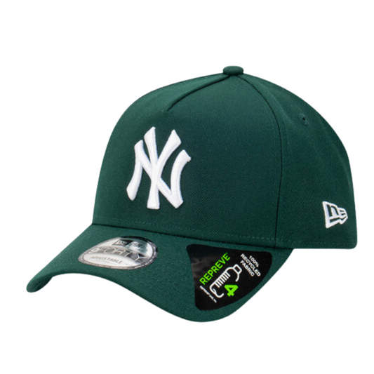 New Era New York Yankees 9FORTY A Frame Cap - Dark Green/White