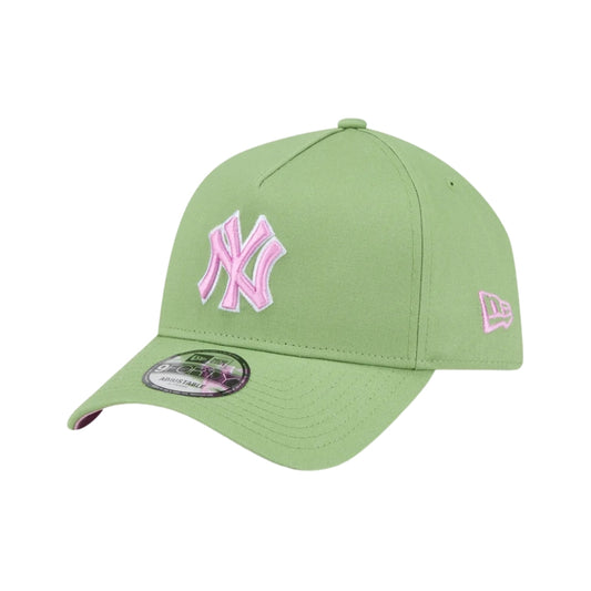 New Era New York Yankees 9FORTY A Frame - Strawberry Matcha