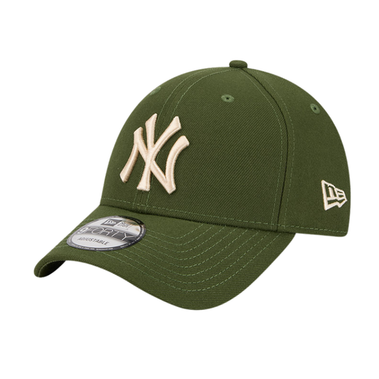 New Era New York Yankees 9FORTY - Rifle Green/Ivory