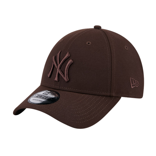 New Era New York Yankees 9FORTY Cap - Burnt Wood